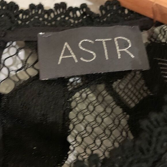 ASTR the Label Gunmetal Grey Metallic Lace Dress - Picture 3 of 8